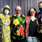 Stu Stewart, Marianne Finizio, Jose Lopez Masso and Ellyn Drotzer present a thank-you plaque to WPLG Local 10 Anchor Calvin Hughes, who emceed the event